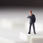 メーカー開発職がつらい理由!激務で辞めたい&ついていけないと思ってしまう仕事内容とは?