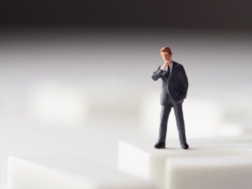 メーカー開発職がつらい理由！激務で辞めたい＆ついていけないと思ってしまう仕事内容とは？